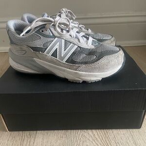 COPY - New balance 990v3 size 13